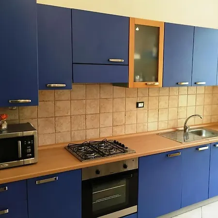 Casa Rosanna Comodo Per 5 Persone Centro Appartamento *