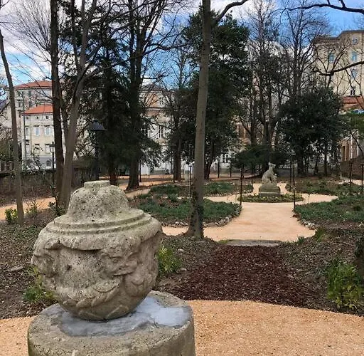 Apartamento Casa Rosanna Comodo Per 5 Persone Centro Trieste